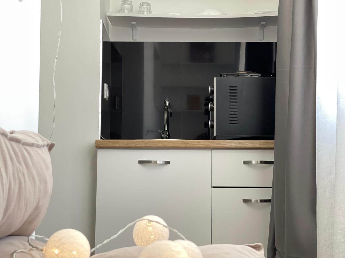 Central Studio Apartments Tiran Dış mekan fotoğraf