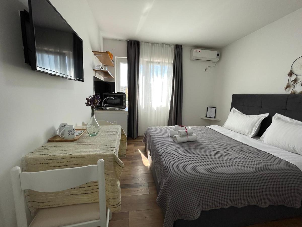 Central Studio Apartments Tiran Dış mekan fotoğraf