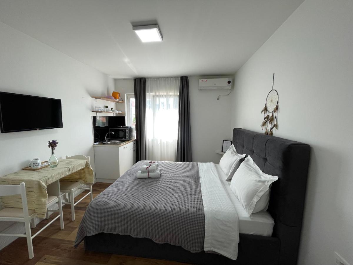 Central Studio Apartments Tiran Dış mekan fotoğraf