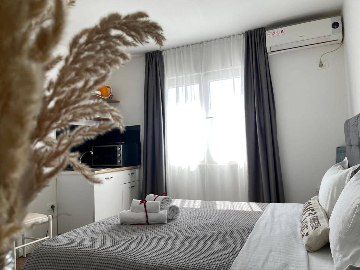 Central Studio Apartments Tiran Dış mekan fotoğraf