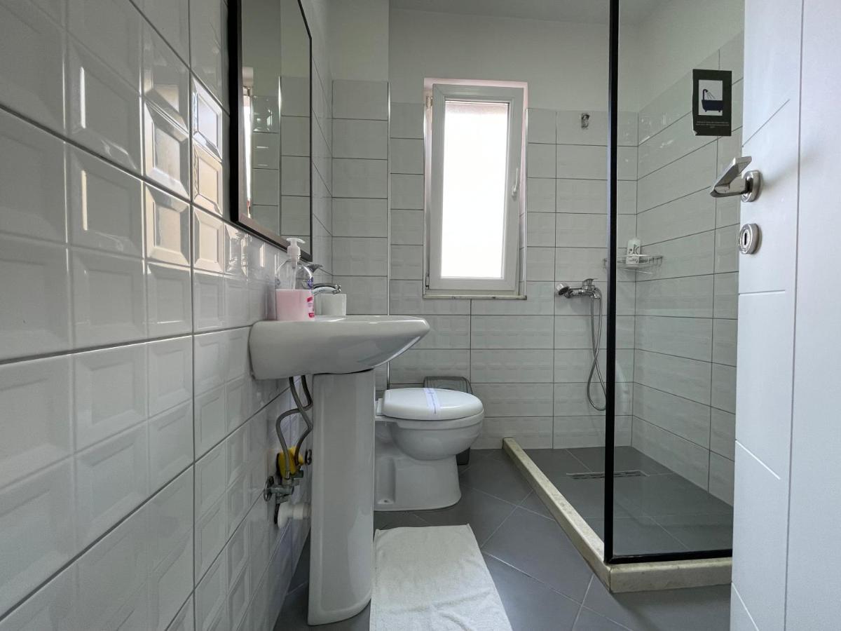 Central Studio Apartments Tiran Dış mekan fotoğraf