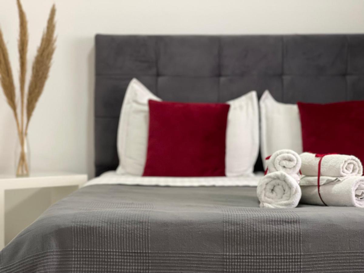 Central Studio Apartments Tiran Dış mekan fotoğraf