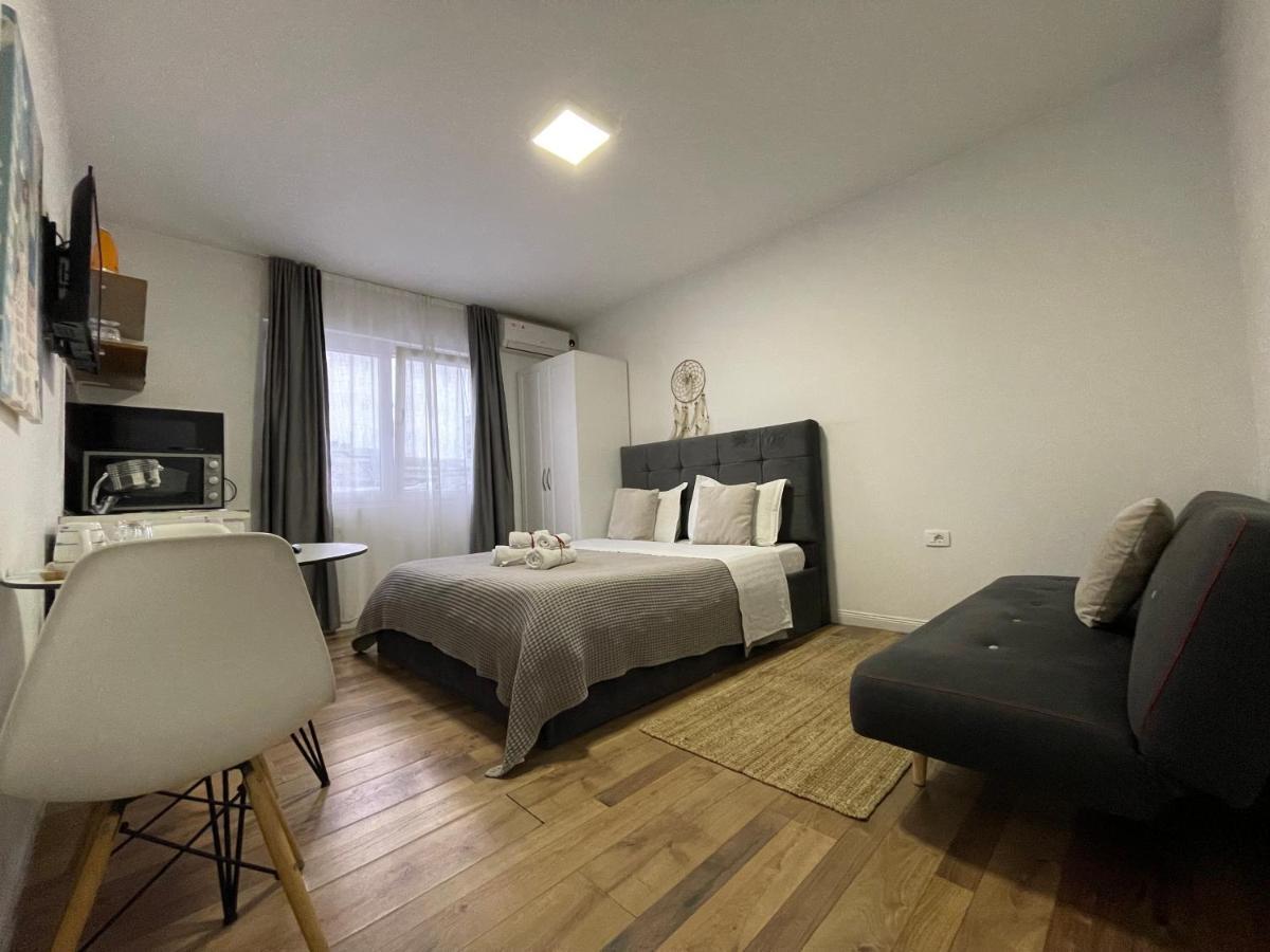 Central Studio Apartments Tiran Dış mekan fotoğraf