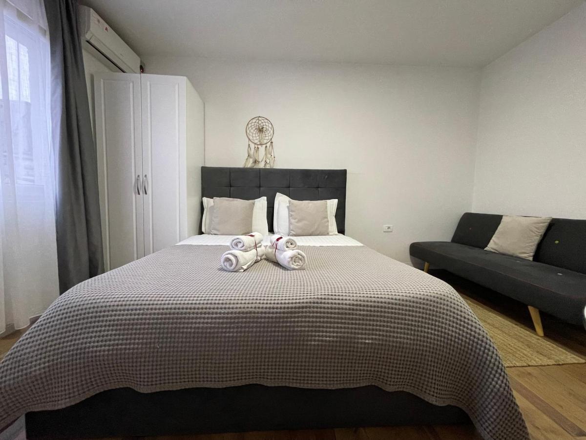 Central Studio Apartments Tiran Dış mekan fotoğraf