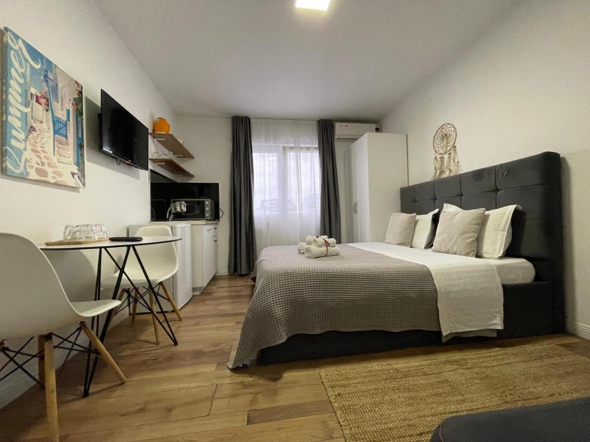 Central Studio Apartments Tiran Dış mekan fotoğraf