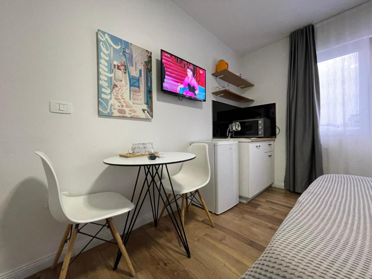 Central Studio Apartments Tiran Dış mekan fotoğraf